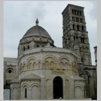 Cathédrale Saint-Pierre d'Angoulême, photo Jacques Mossot, structurae,8.jpg